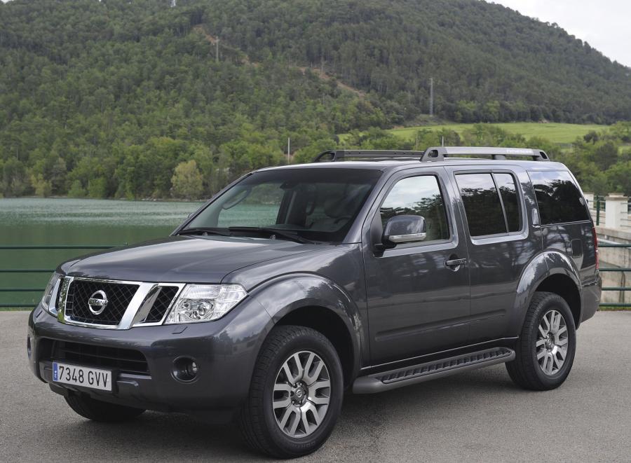  Nissan Pathfinder 2010 года  (фото 7 из 81)